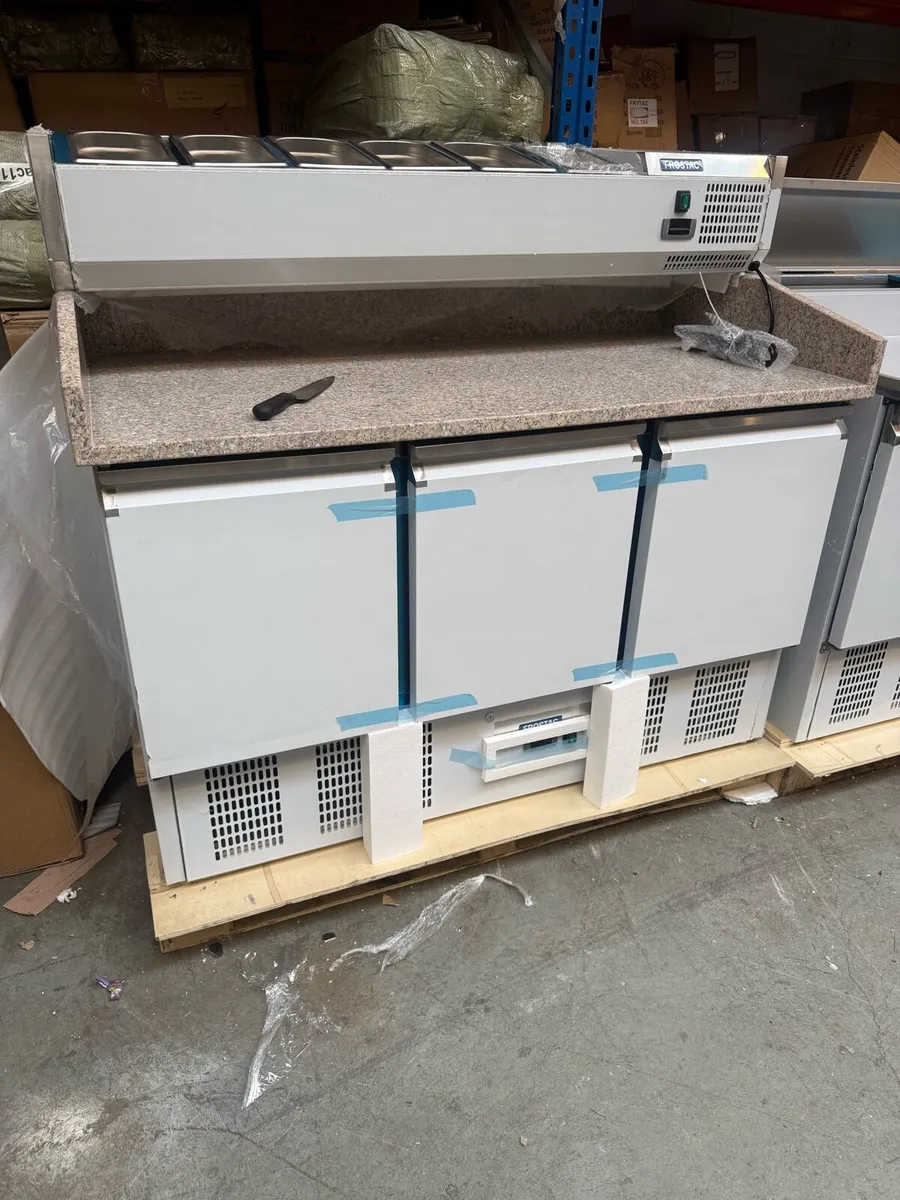 New pizza fridge with toppings unit - Image 1