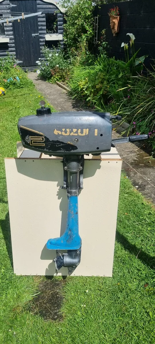 Suzuki 2hp 2-Stroke Outboard Motor – Lightweight & - Image 2