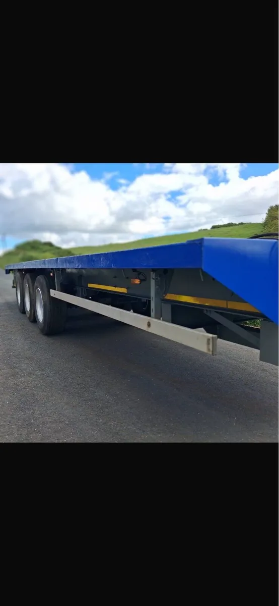 31ft Flat trailer - Image 3