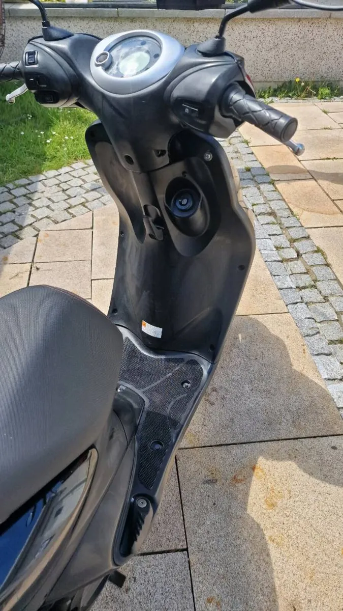 Yamaha neo's 4 - Image 2