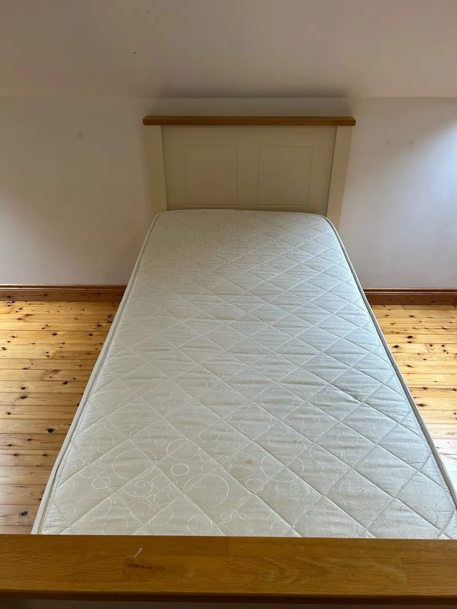 Bed - Image 4
