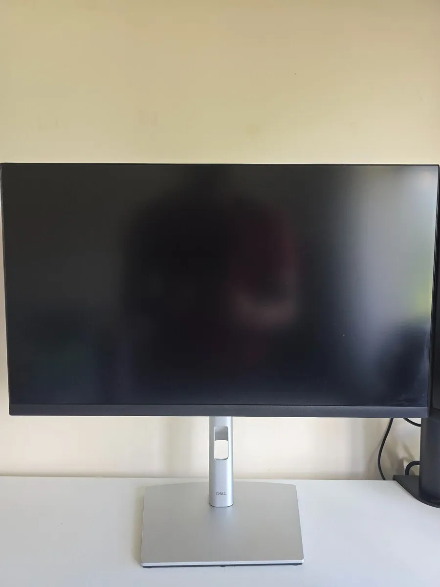 2x Dell P2423D 24" QHD Monitors - Image 4