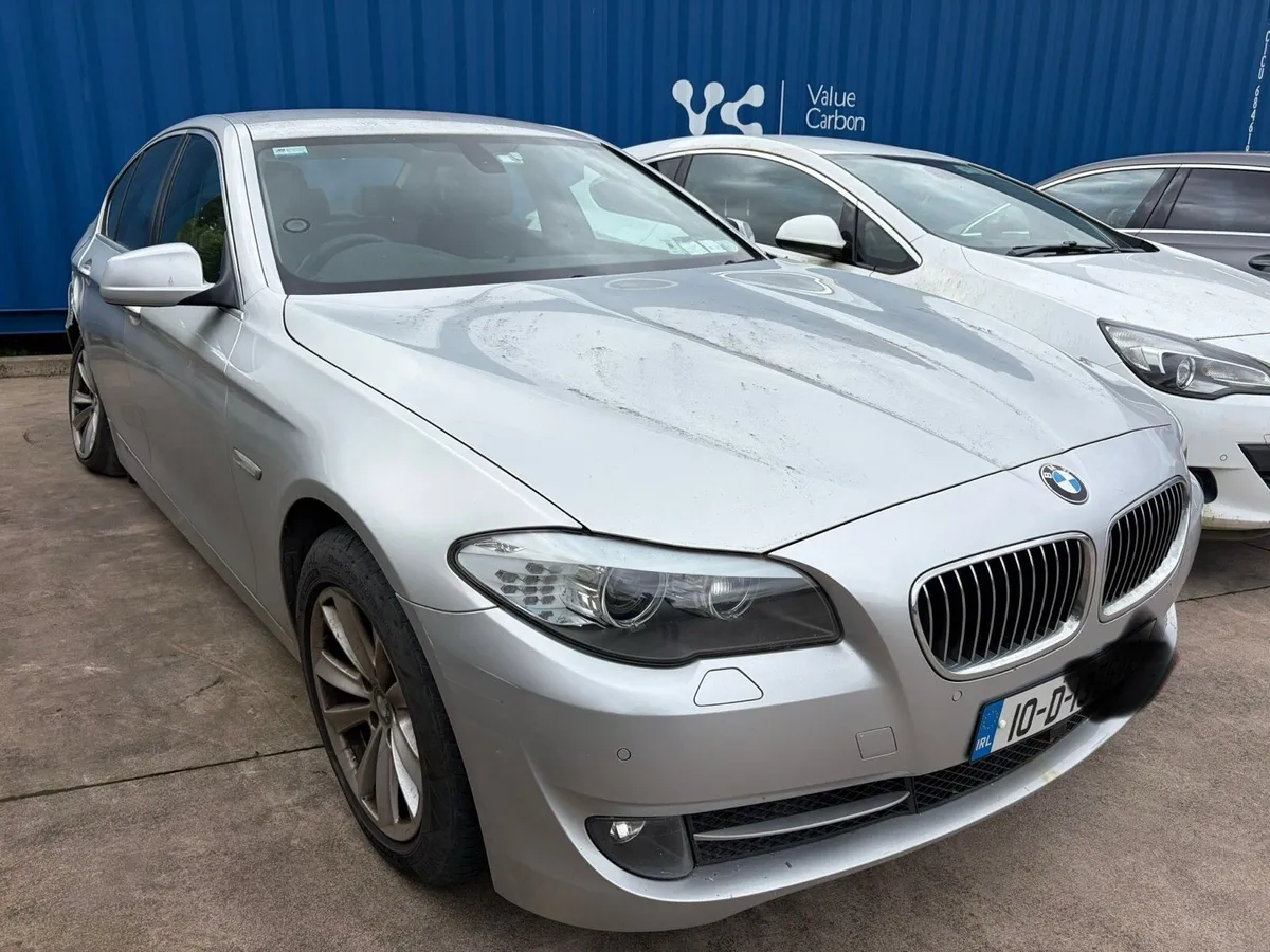 2010 BMW 528i - Image 1