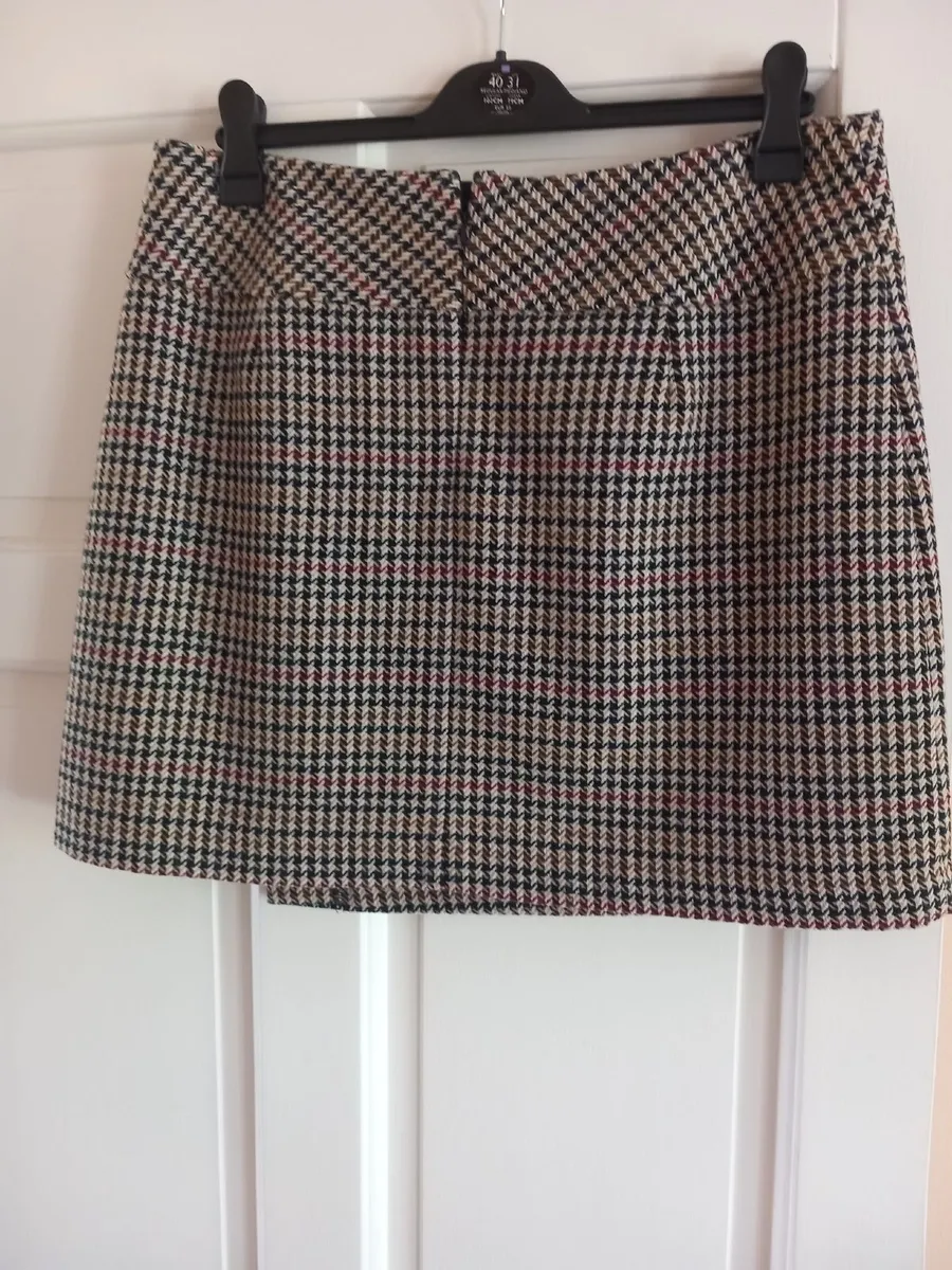 Skirts - Image 2