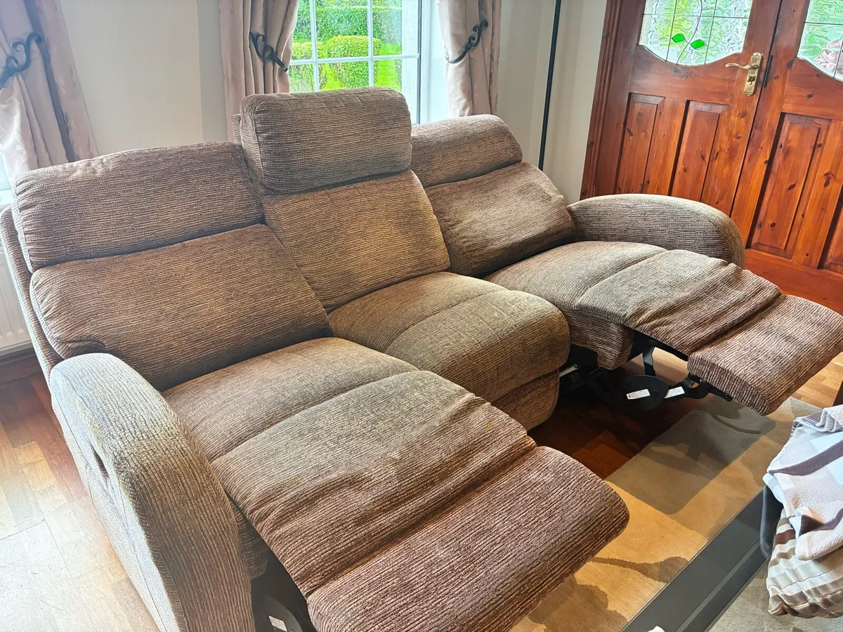 Three seater recliner sofa and recliner armchair - Image 4