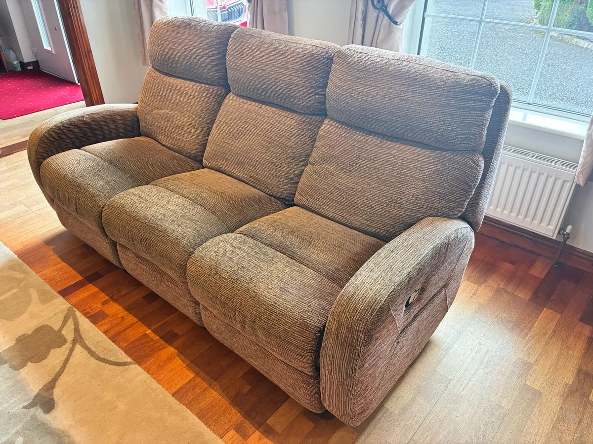 Three seater recliner sofa and recliner armchair - Image 3