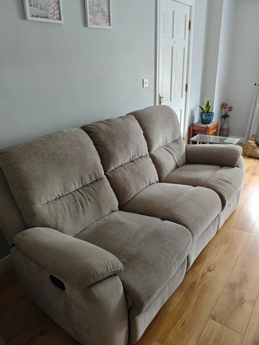 Sofa - Image 2