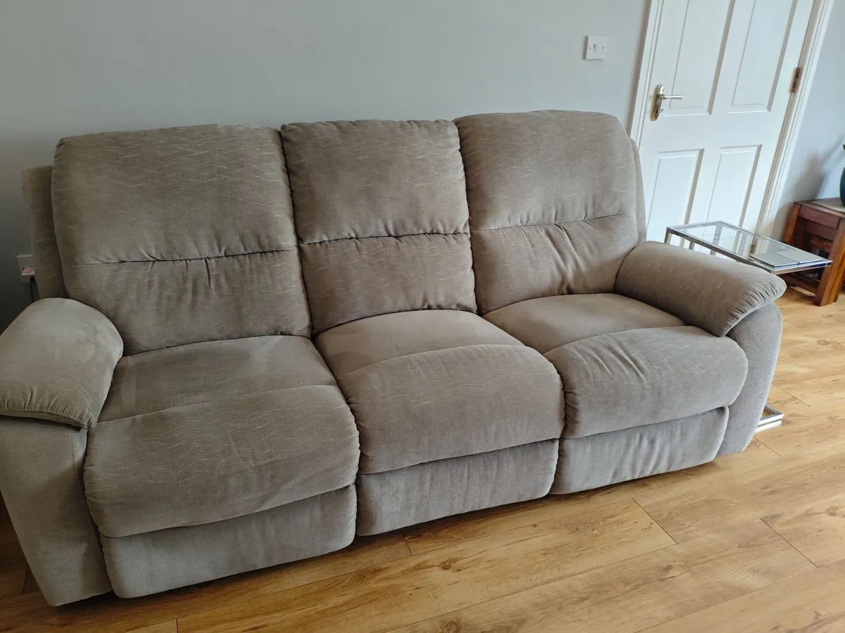 Sofa - Image 3
