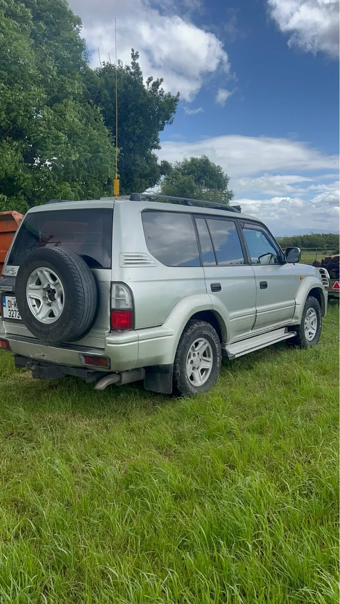 2001 Toyota landcruiser 5 seater - Image 2
