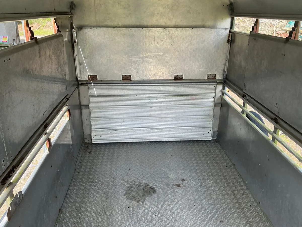 Ivor Williams Cattle trailer with sheep decks - Image 3