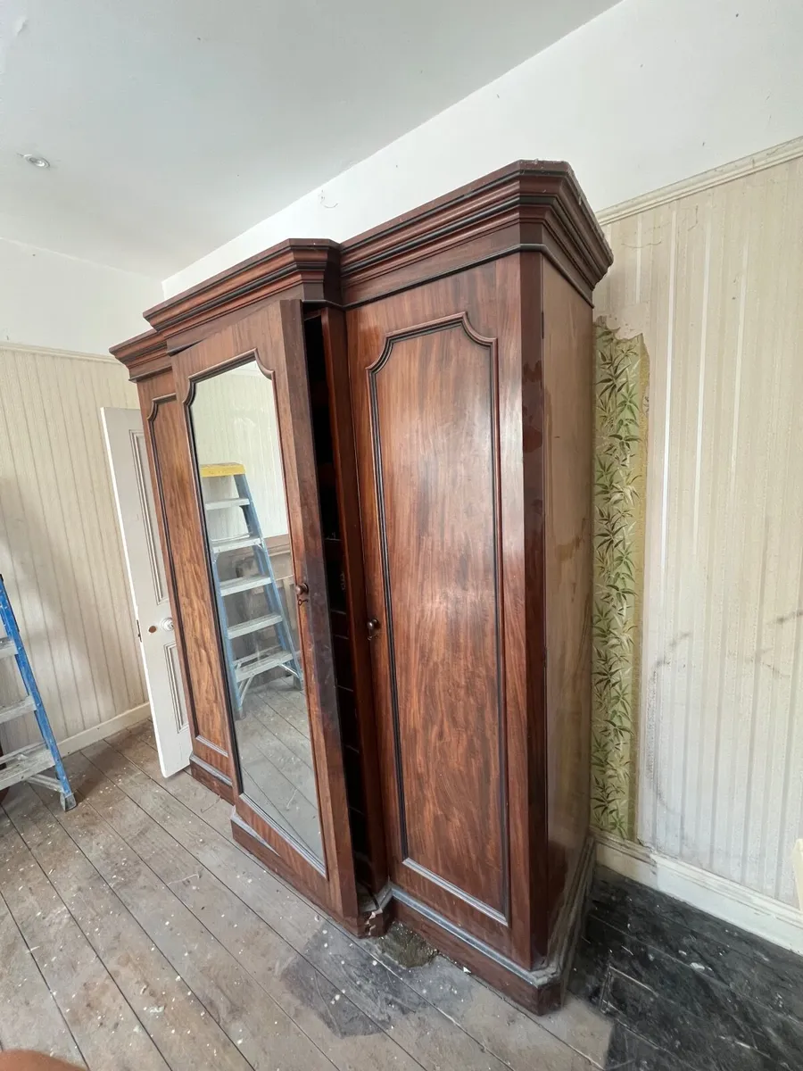 Antique Victorian Wardrobe - Image 1