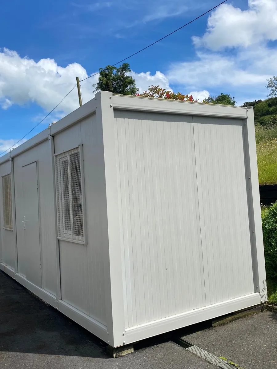 Cabin - Image 2
