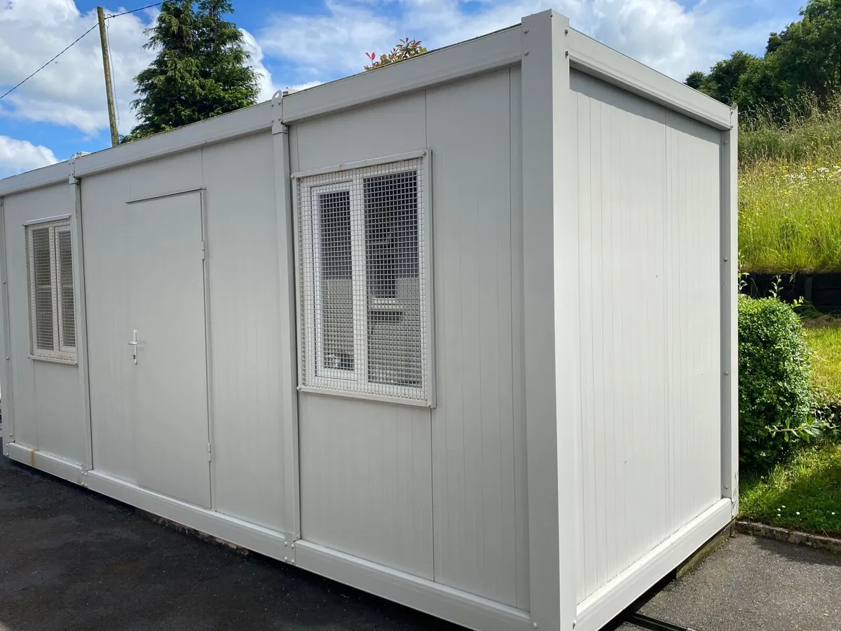 Cabin - Image 4