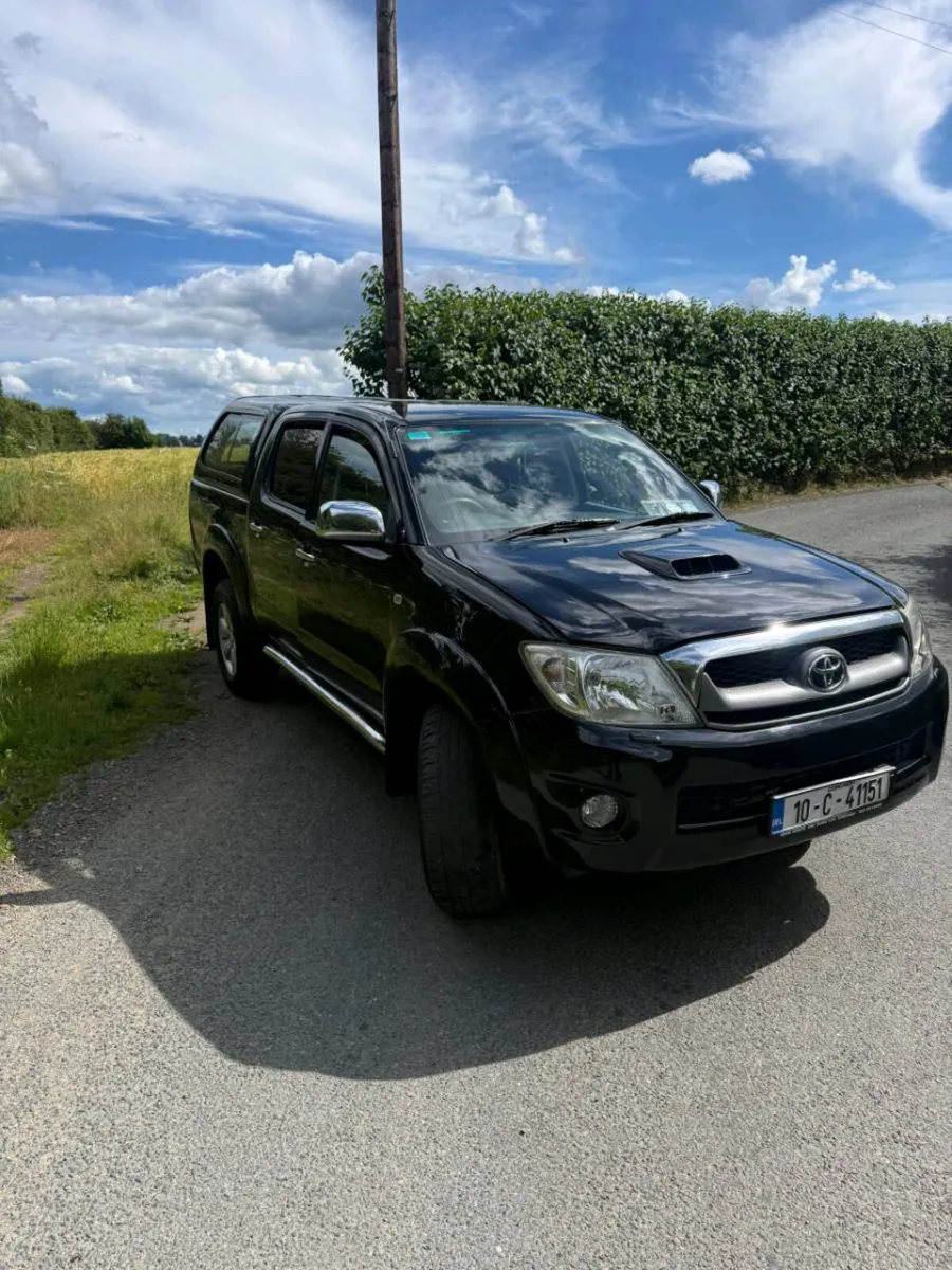 Toyota hilux - Image 2
