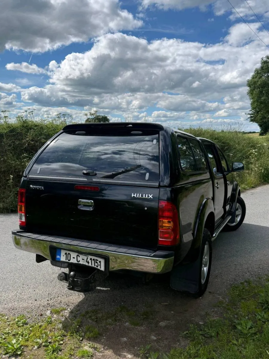 Toyota hilux - Image 4