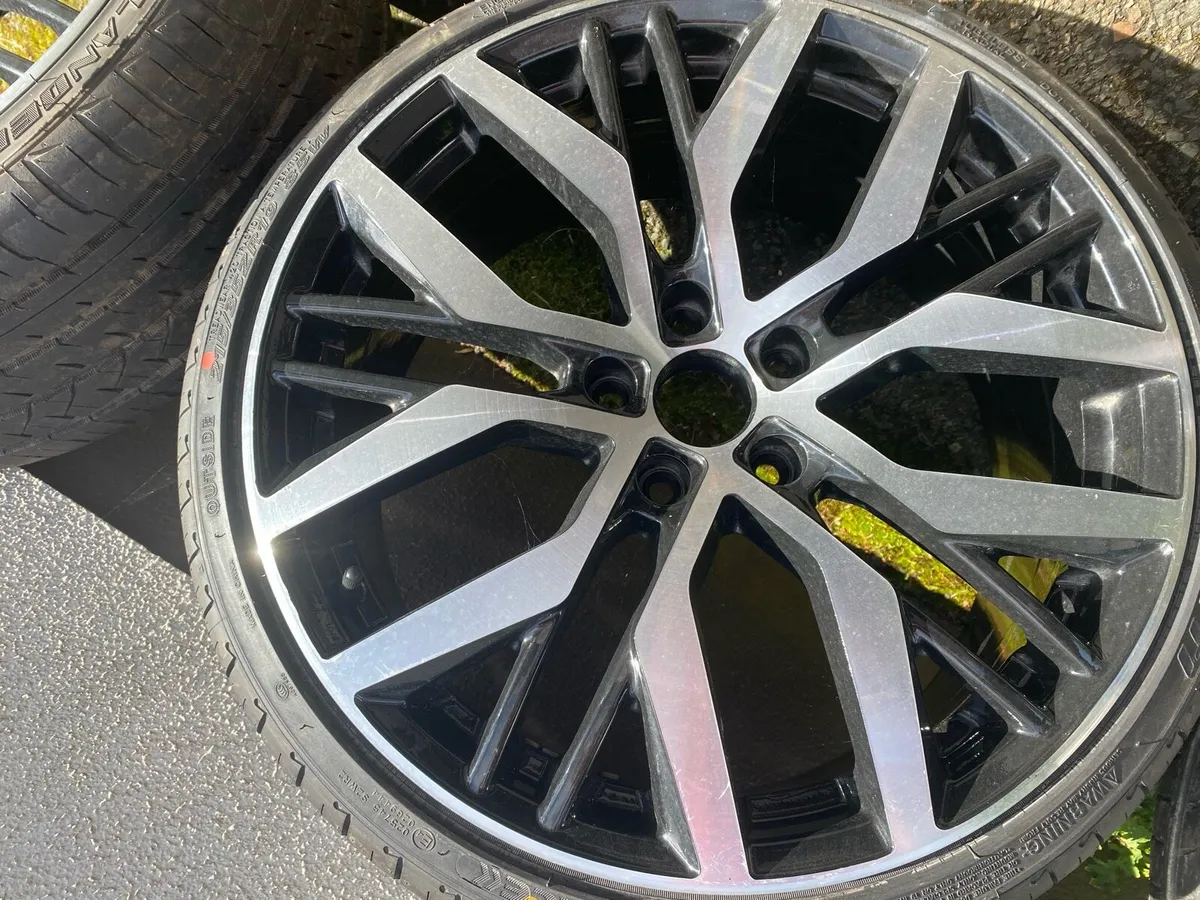 VW Santiago 19” Alloy Wheels - Image 3