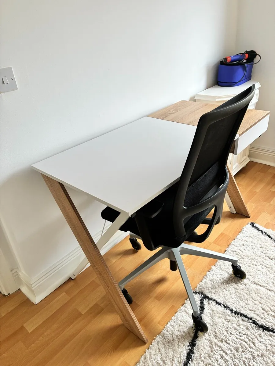 Modern Office/ School Desk & Chair - Image 3