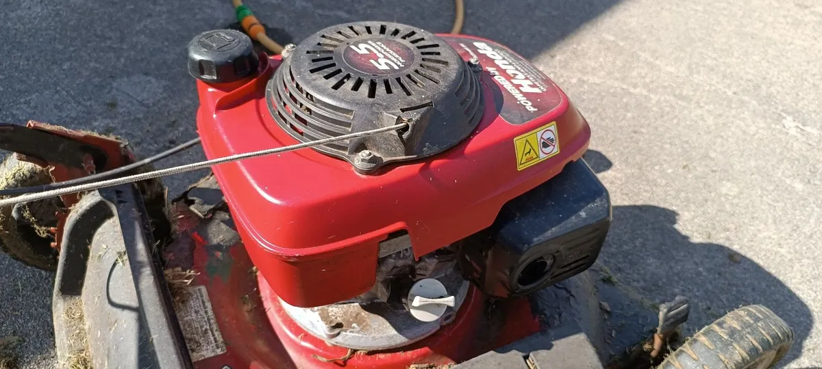 Honda 5.5hp push mower - Image 2