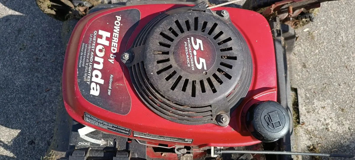 Honda 5.5hp push mower - Image 1