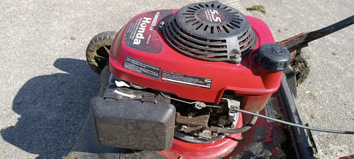 Honda 5.5hp push mower - Image 3