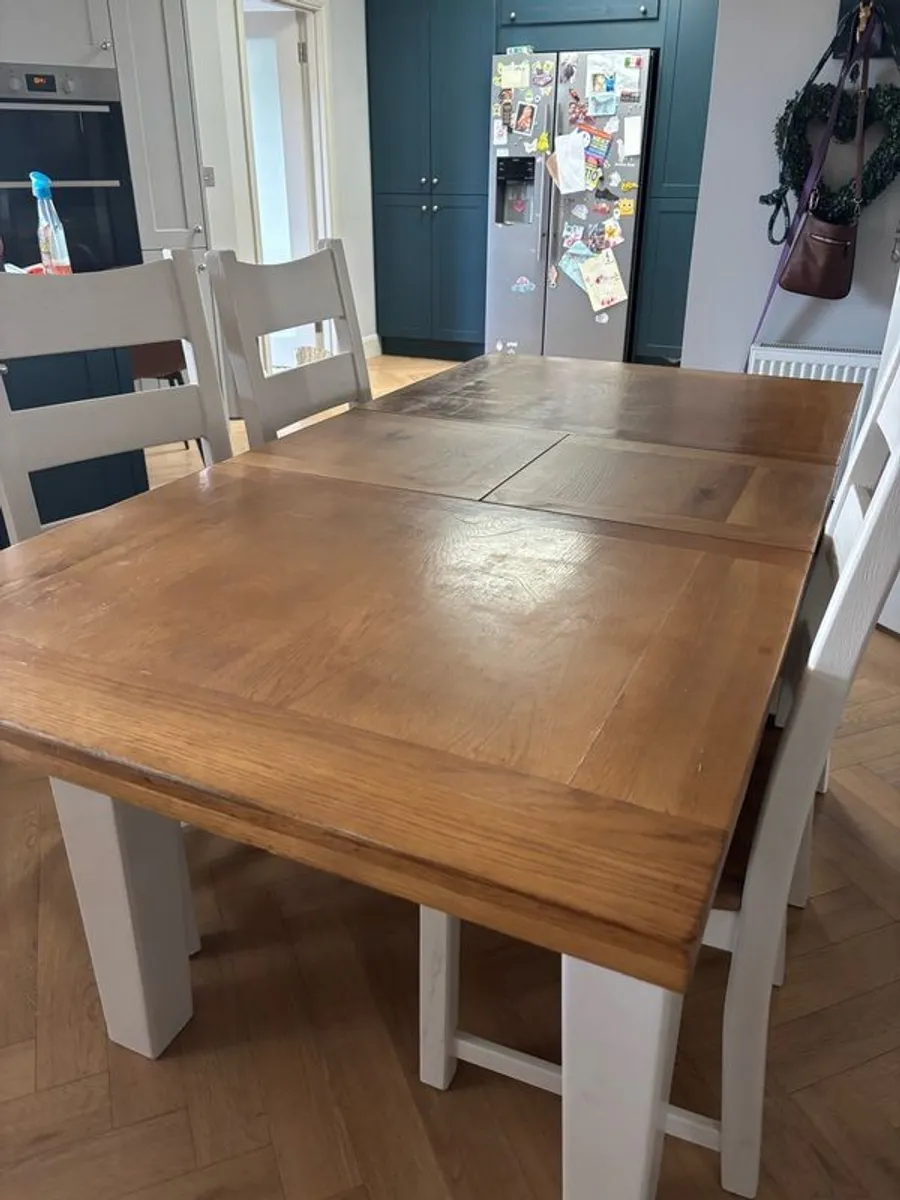 Solid Oak Extendable Dining Table & 4 Chairs - Image 4