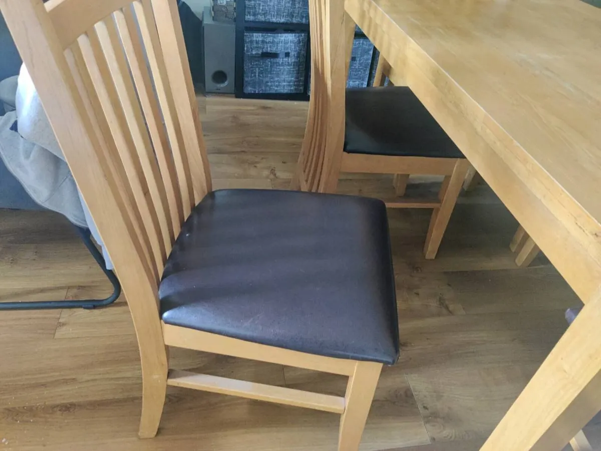 Dining Table & Chairs - Image 4