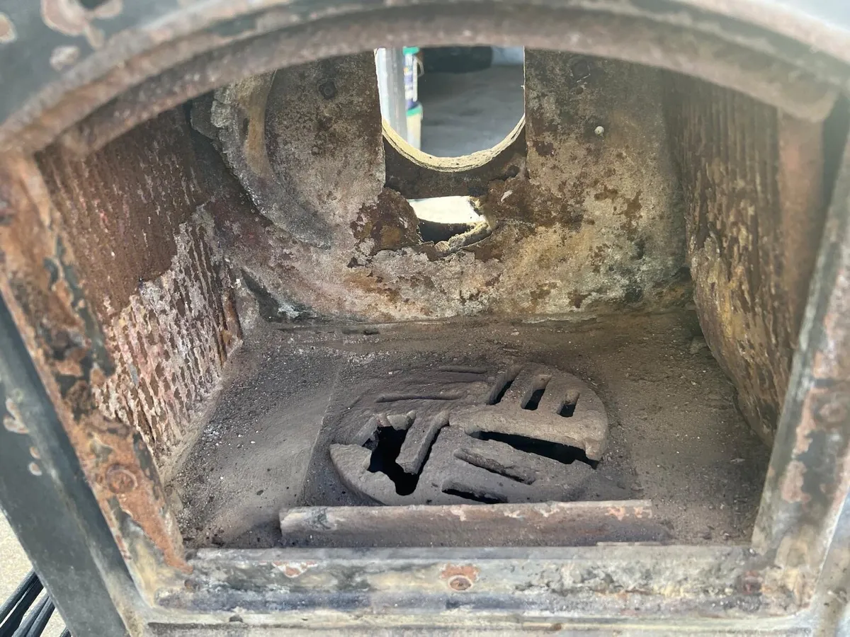 Small Stove - Image 4