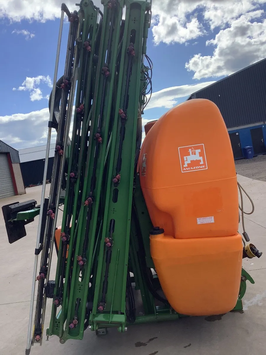 Amazone Sprayer - Image 4