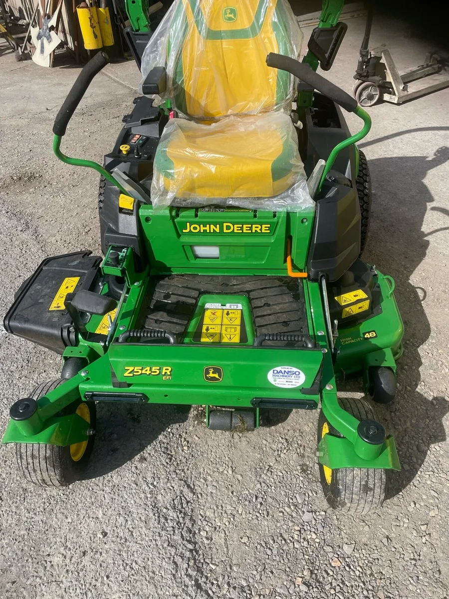 John Deere mower - Image 1