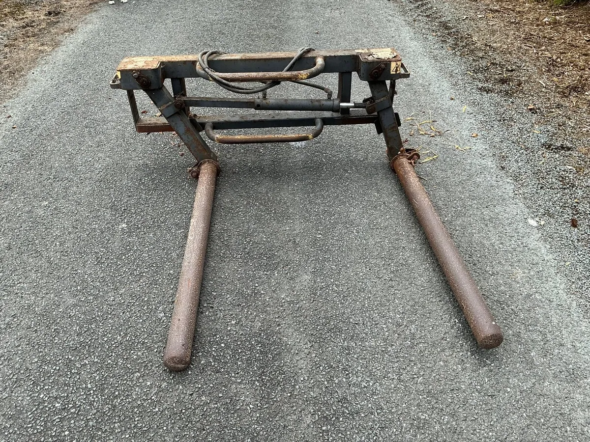 Tanco Bale Handler + Fleming Bale Handler - Image 3