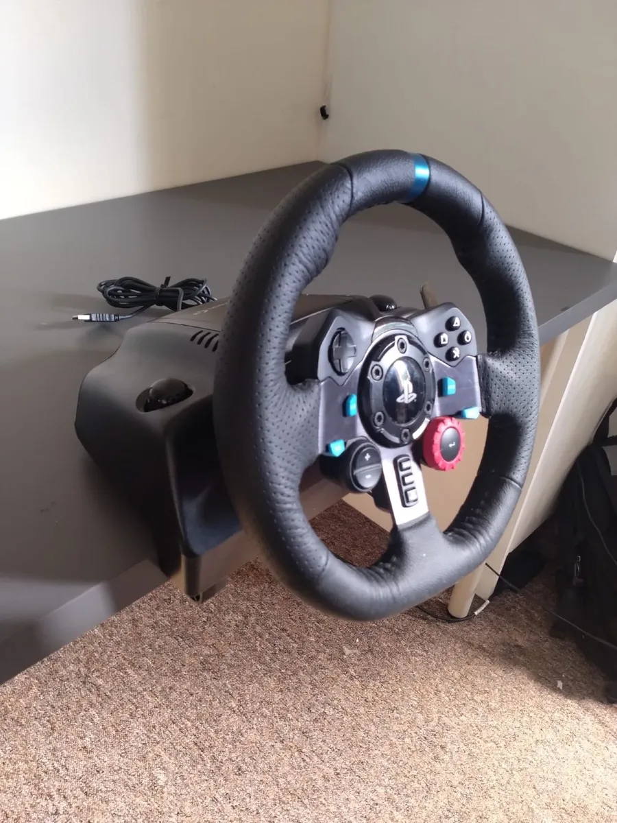 Wheel & Pedals AND Shifter - PERFECT CONDITION - Image 3