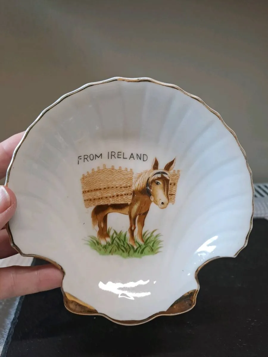 Vintage "From Ireland" Donkey Souvenir Dish - Image 1