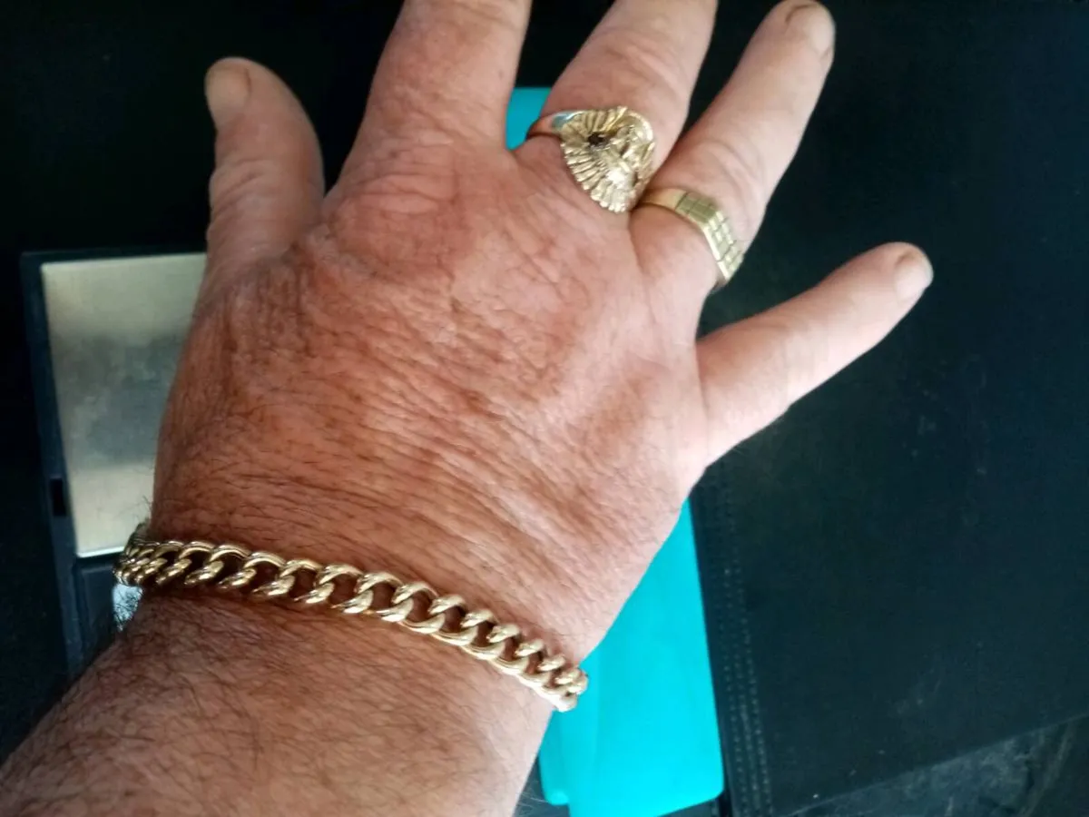 Heavy 9ct Gold Bracelet, fully hallmarked - Image 4
