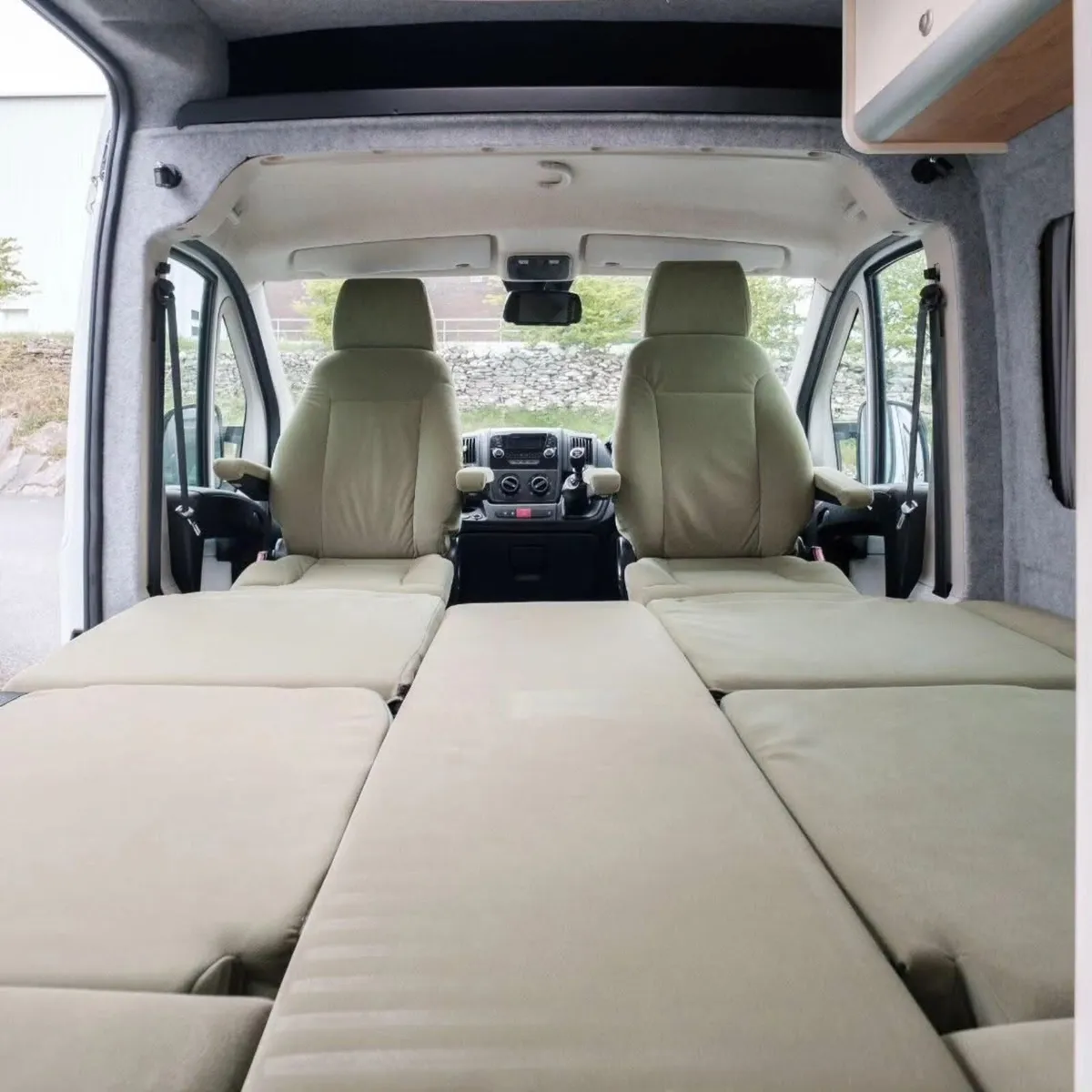 2016 Peugeot Boxer - Image 2