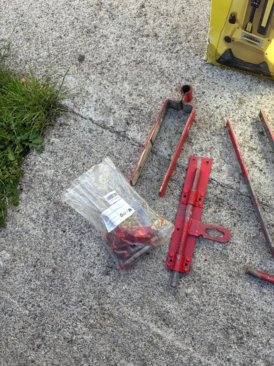 Gate hinges - Image 2