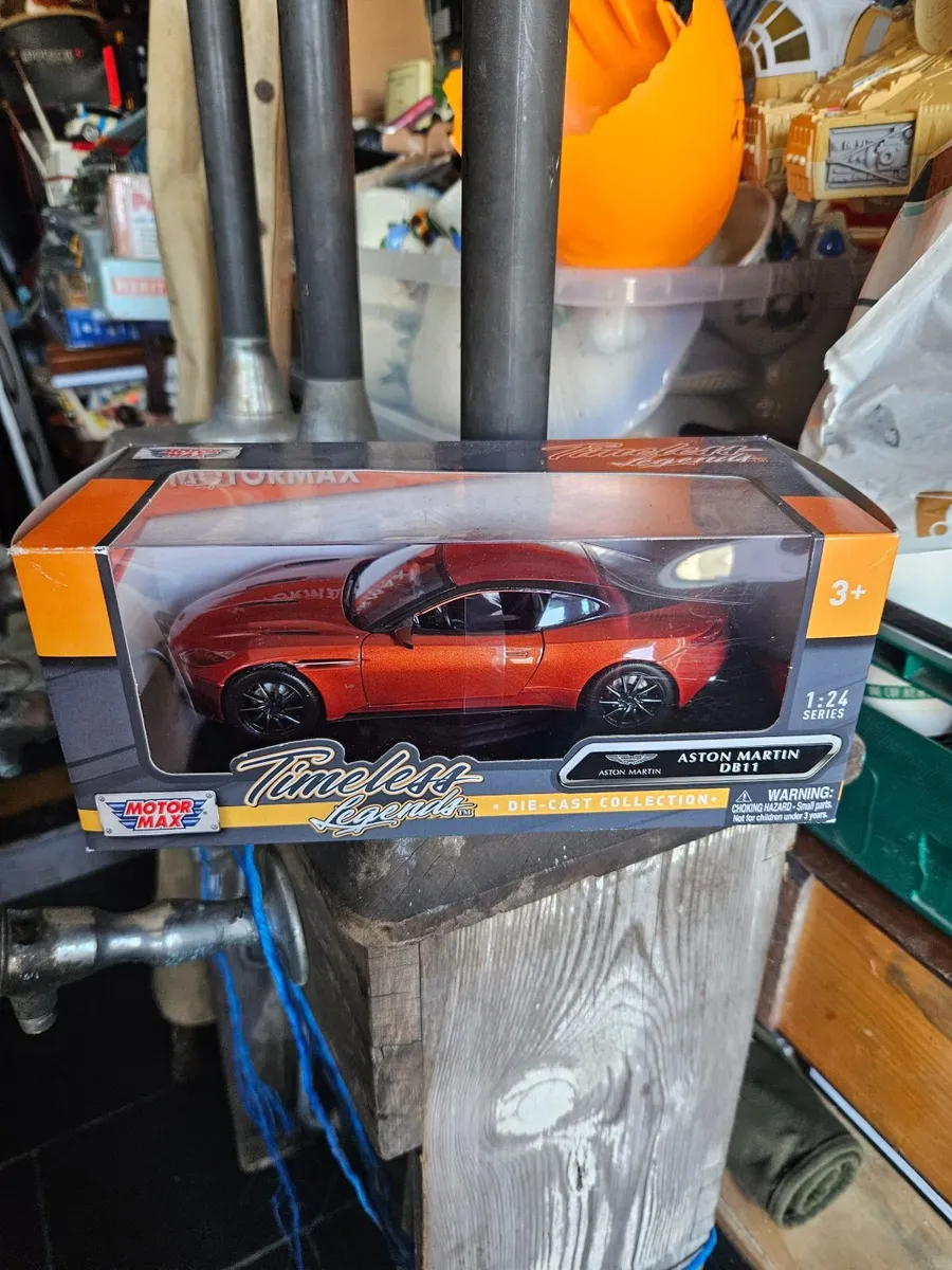 Corgi Motormax Aston Martin - Image 1