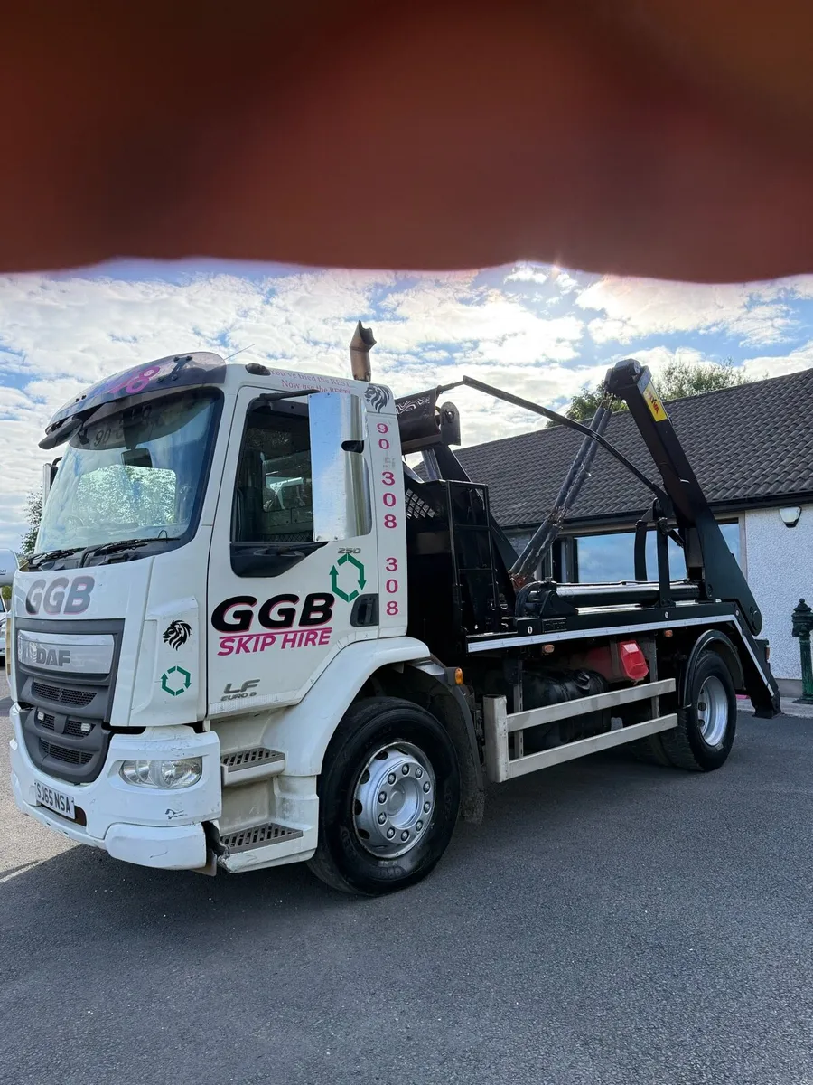 Daf lf55 250bhp auto 2015 chain loader skips - Image 2