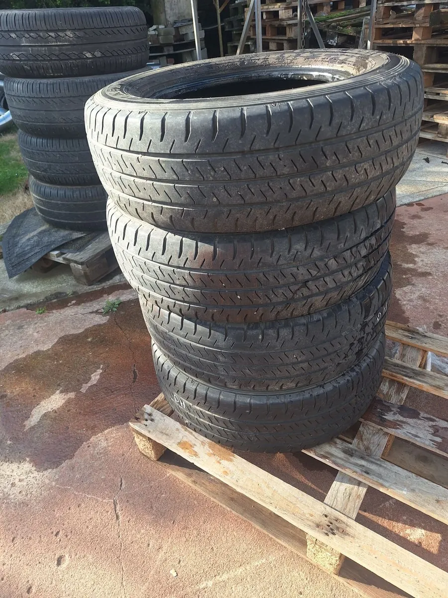 16"  Van tyres and 18" jeep tyres - Image 4