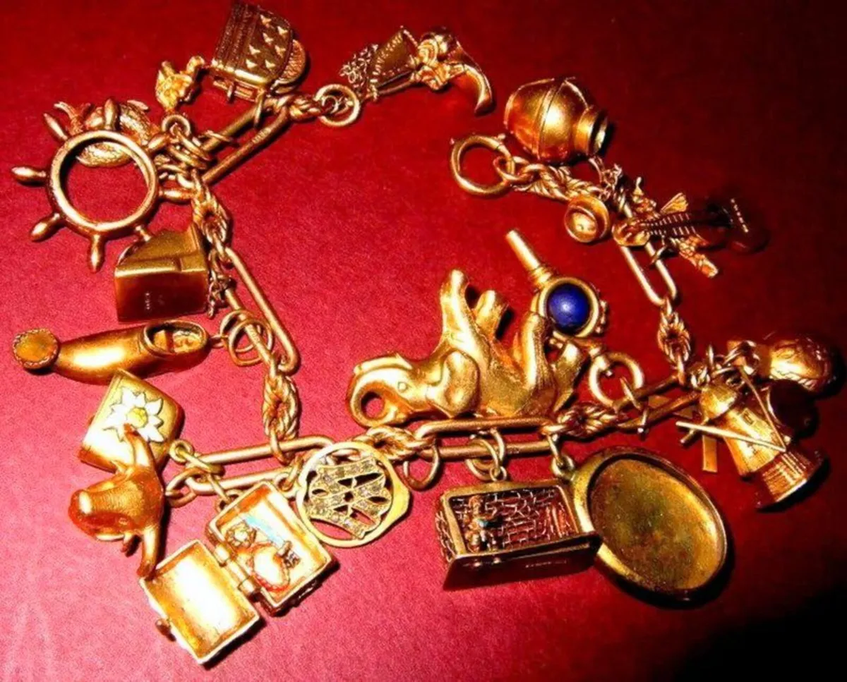 Gold Charm Bracelet/Dutch Diamonds/Vale Charms - Image 3