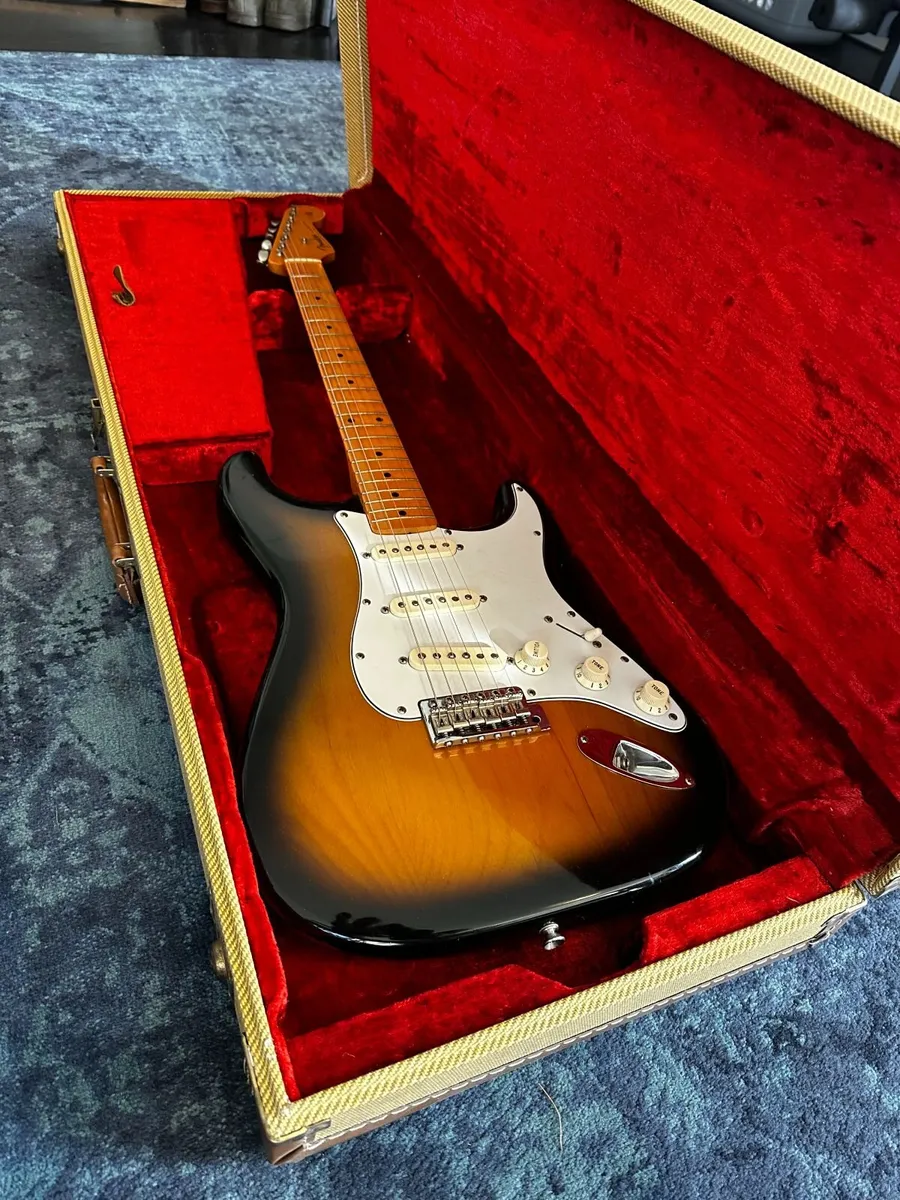 Fender American Vintage II 1957 Stratocaster - Image 1