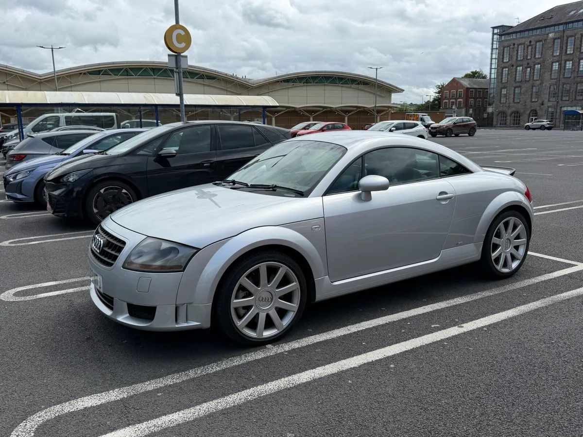 Audi TT 3.2 V6 DSG 250bhp (Immaculate with FSH) - Image 2