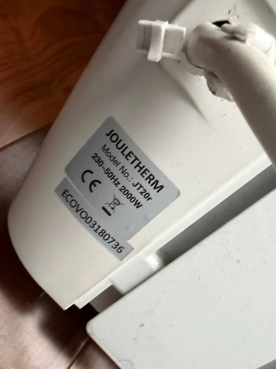 2 x JouleTherm JT20i 2000W Electric Radiators - Image 3