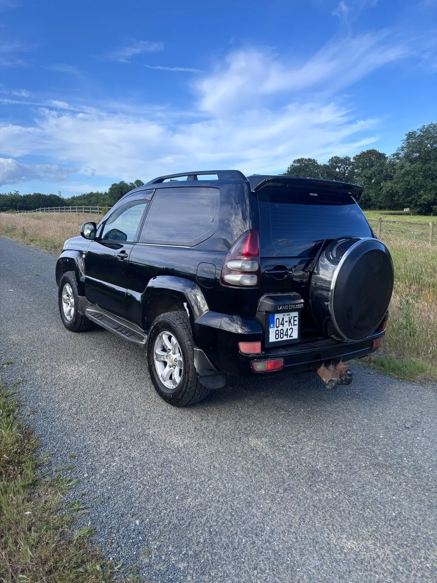 2004 Toyota Landcruiser - Image 4