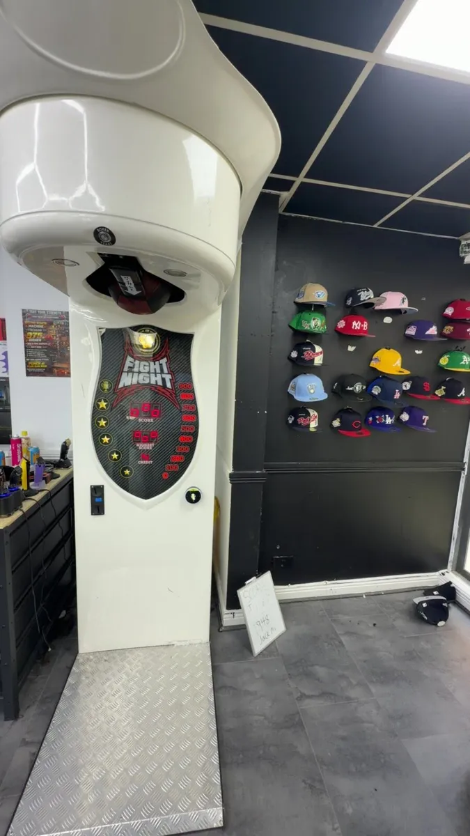 PUNCHING BOXING MACHINE 2026(with card reader) - Image 3