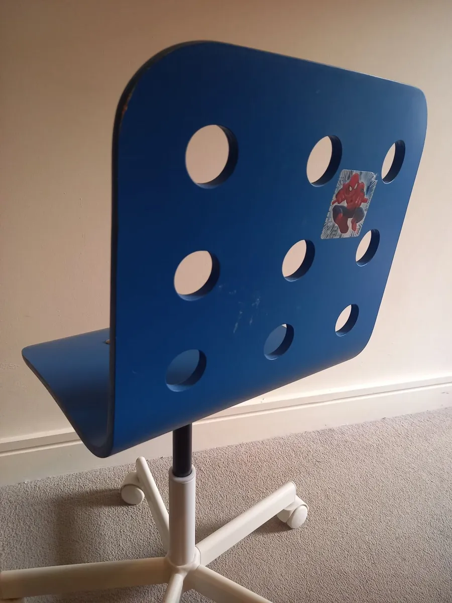 Kids chair - Image 2