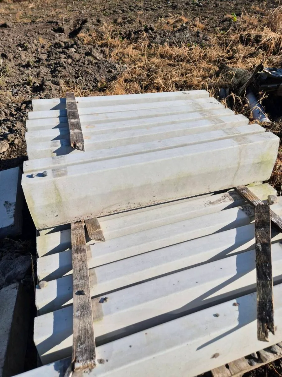 Precast kerbs