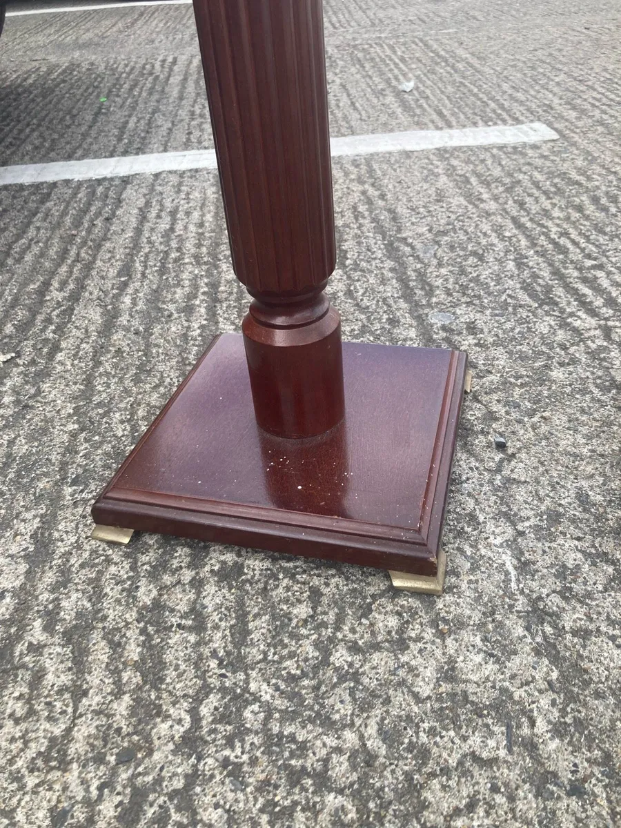 Mahogany stands - Image 4