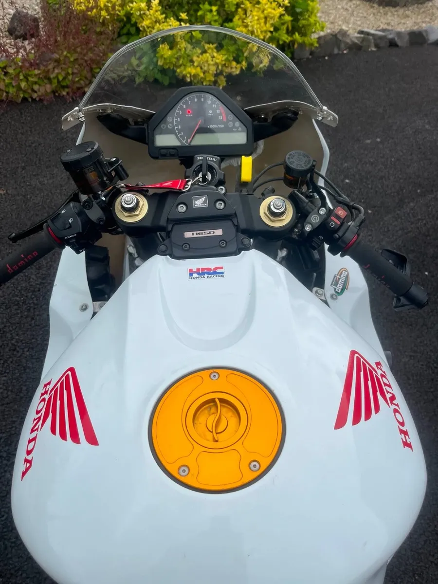 Motorbike / track bike - Image 2