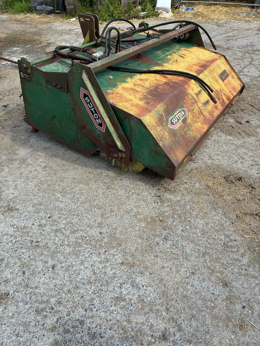 Road sweeper - Image 4