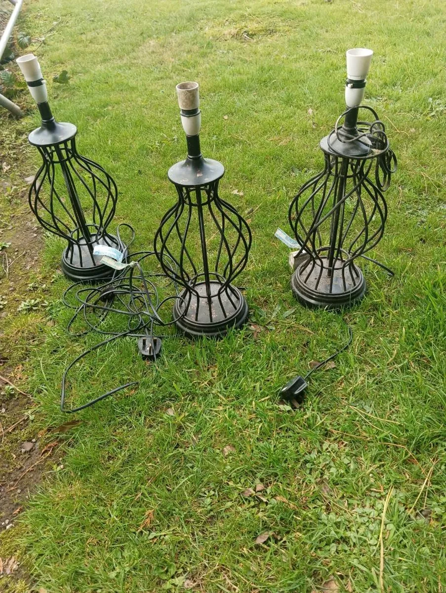 Beautiful lamp bases 3 /35 like new - Image 1